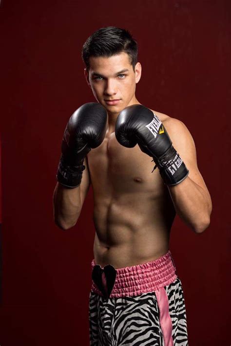 Brandon Figueroa: Record & Stats .